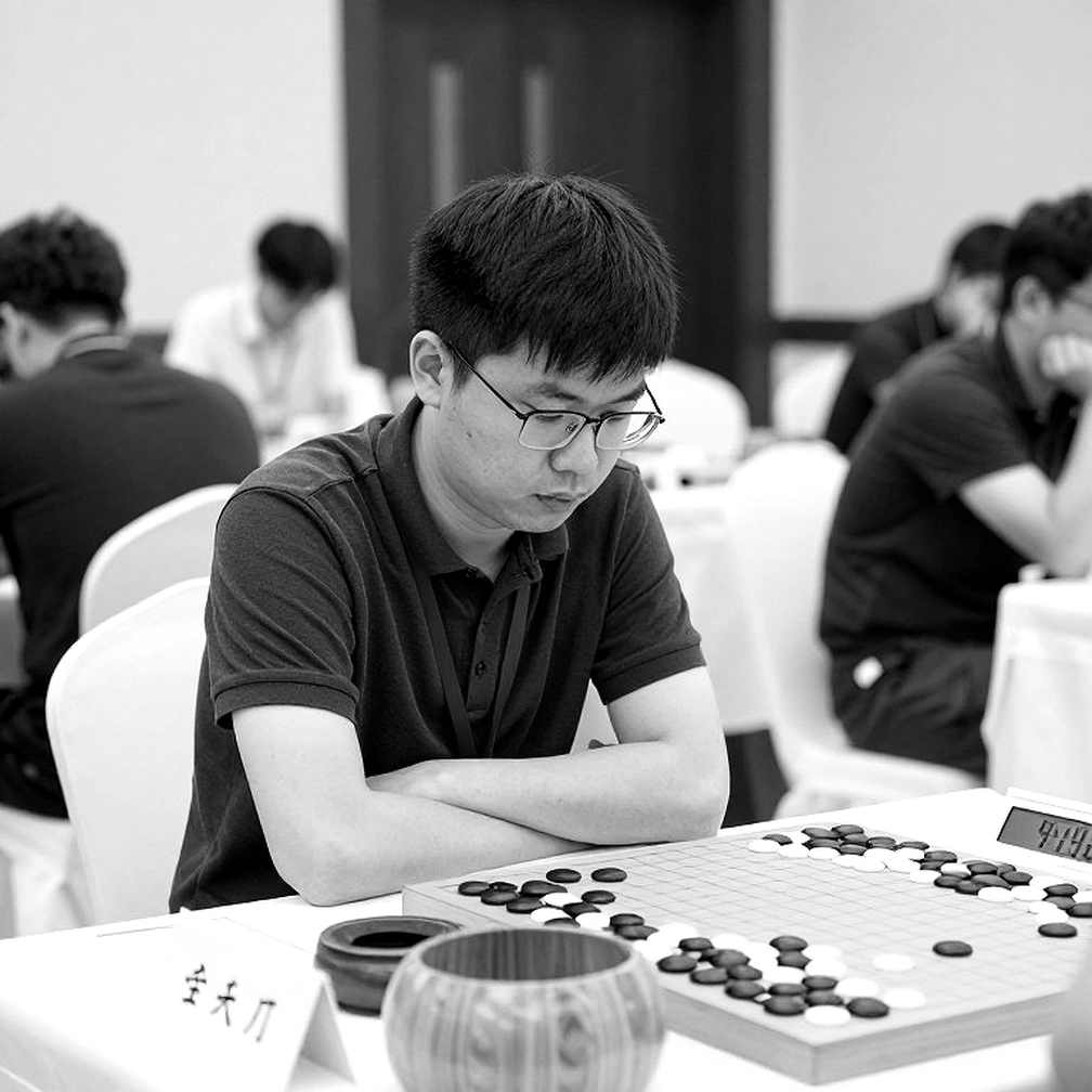 ChessBase Magazine #225: चार एनोटेटर, 27 मिनिएचर और ‘लेटेस्ट ट्रेंड’ का एक सीज़न पुराना दावा